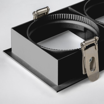 Рамка двойная квадратная встраиваемая Stella 075227